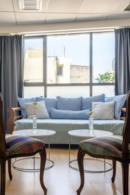 Downtown Spacious Loft Apartment Just 3 Minutes From City Centre Heraklion  Exterior photo