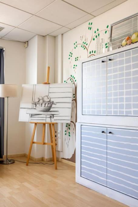 Downtown Spacious Loft Apartment Just 3 Minutes From City Centre Heraklion  Exterior photo