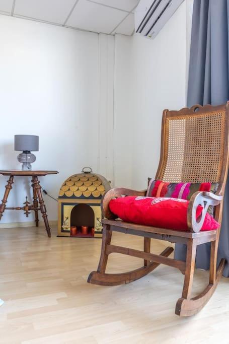 Downtown Spacious Loft Apartment Just 3 Minutes From City Centre Heraklion  Exterior photo