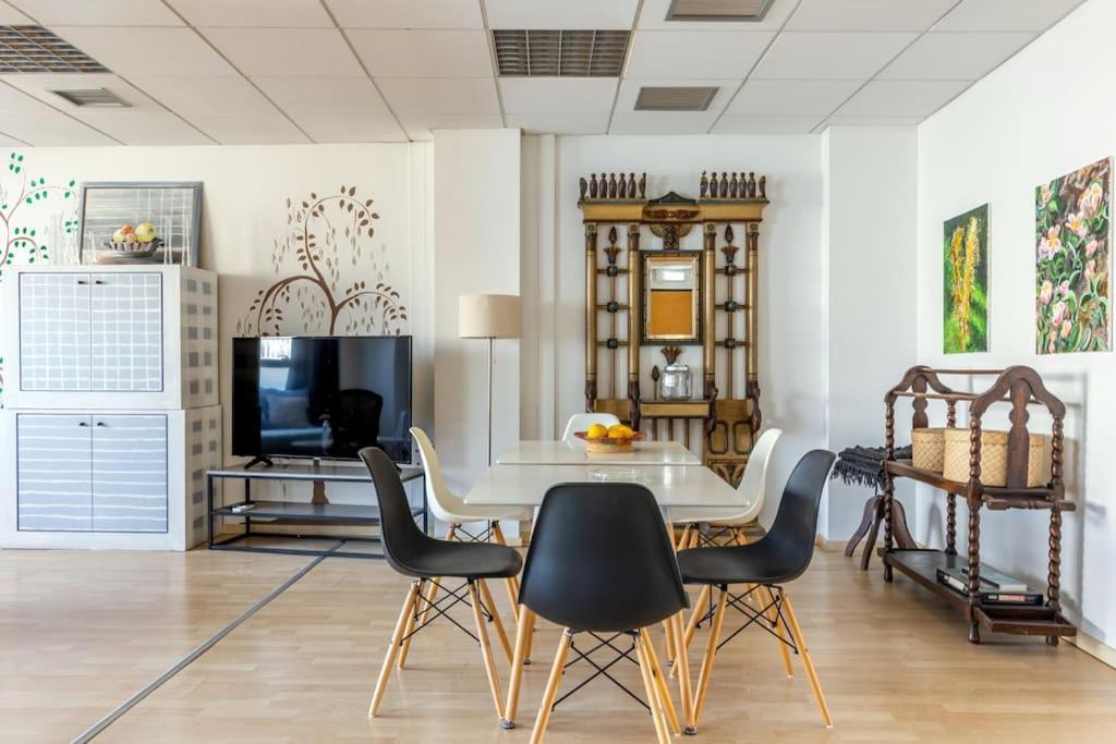Downtown Spacious Loft Apartment Just 3 Minutes From City Centre Heraklion  Exterior photo